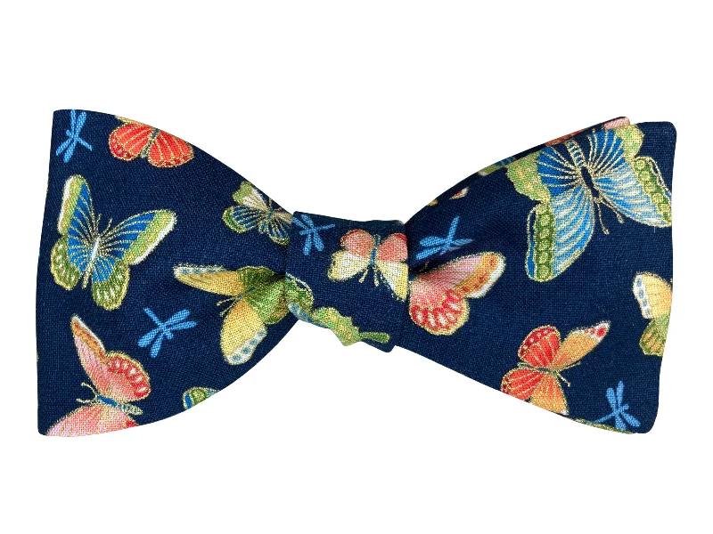 Butterflies Bow Tie