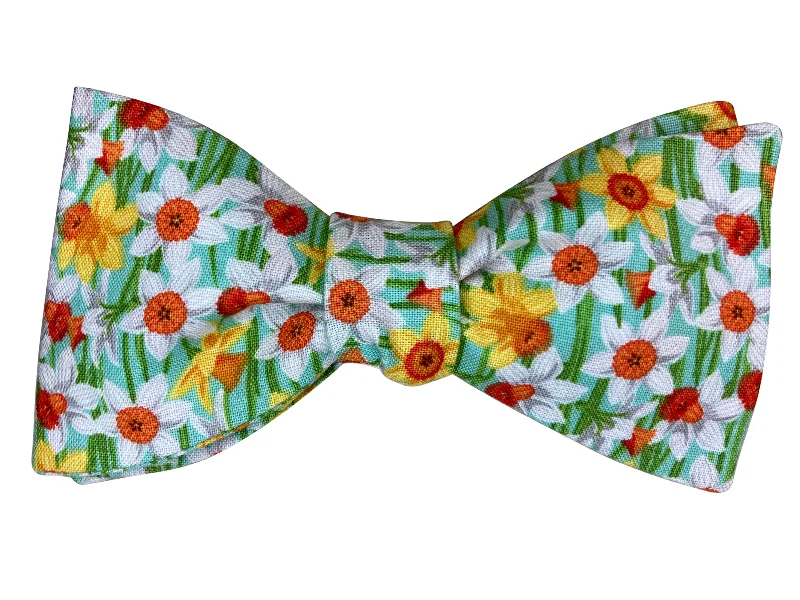 Daffodils Bow Tie