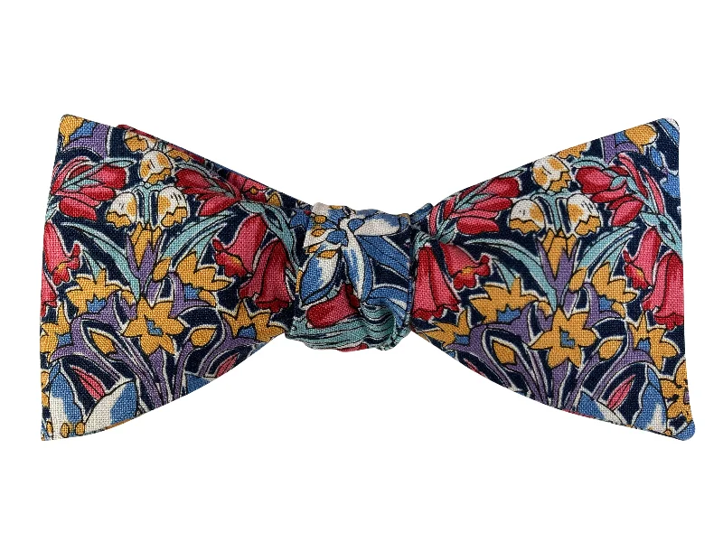 Winter Floral Bow Tie